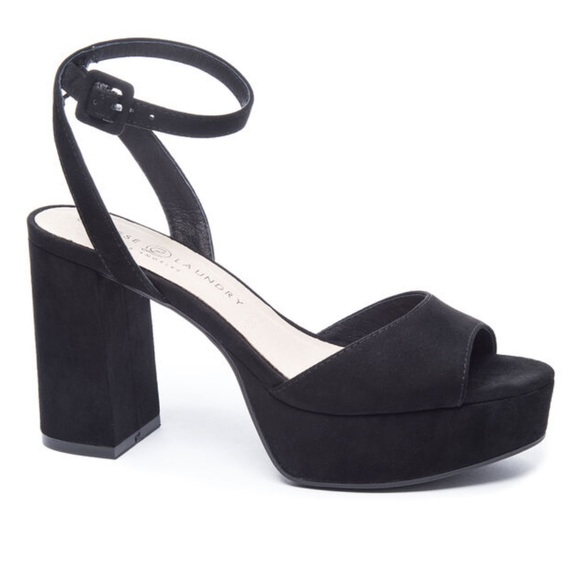 Black Retro Chick Block Heel Platform Sandal - Picture 4 of 6